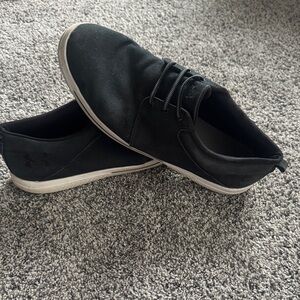 Under Armour Men's Black Sneakers